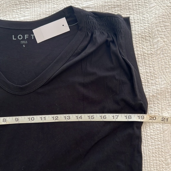 NWT LOFT muscle tank with ruching - Picture 7 of 8